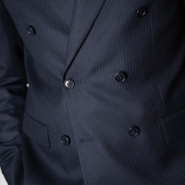 Costume Croisé "Oslo" en Flanelle Bleu Marine à Fines rayures Ciel Vitale Barberis Canonico