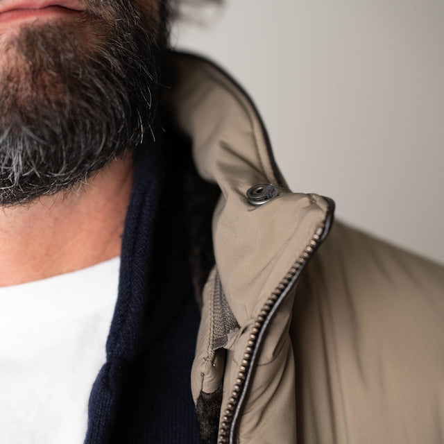 Gilet "Courcelles" Sans Manches Beige avec Col Fourrure Amovible