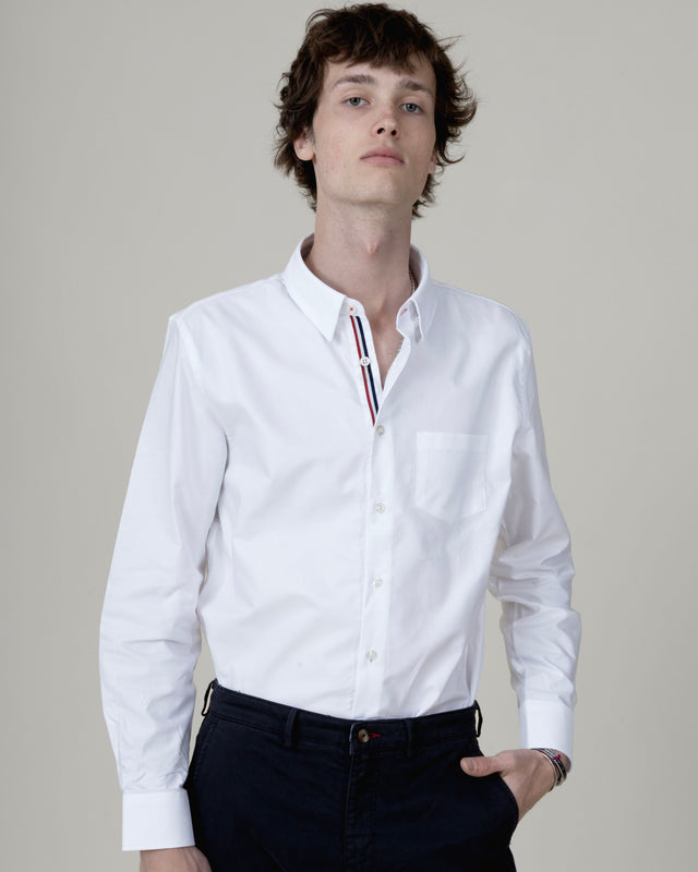 CHEMISE CORFOU EN OXFORD BLANCHE AVEC GANSE BLEU BLANC ROUGE °