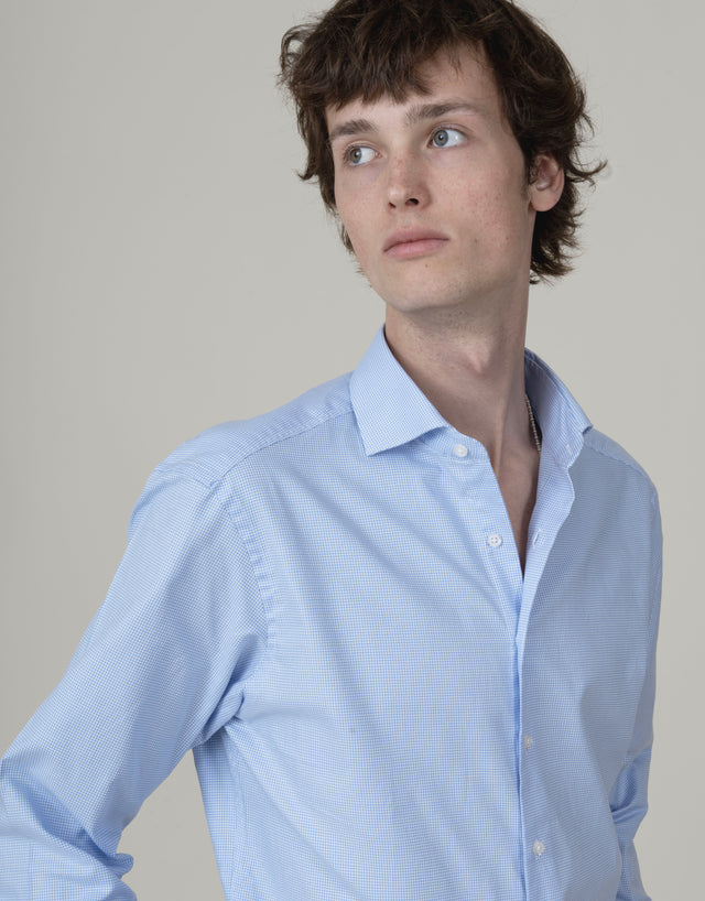 CHEMISE COL CUTAWAY À PETITS PIEDS DE POULES BLEU CIEL