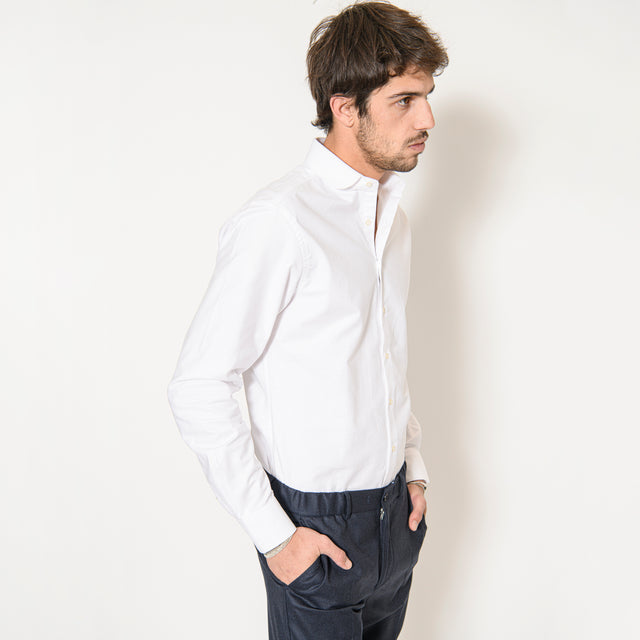CHEMISE COL CLAUDINE EN OXFORD BLANC