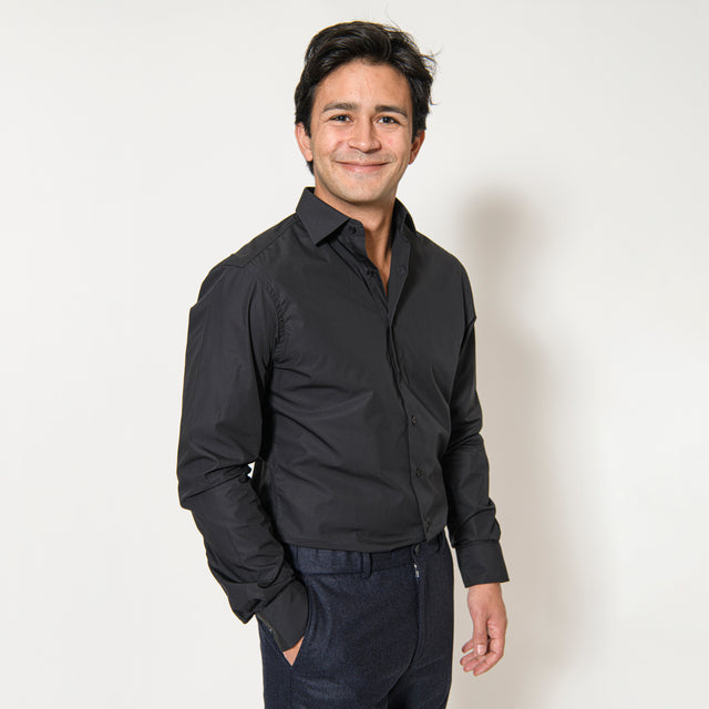 Chemise Col "Italien" en Popeline Noir avec Boutons Ton sur Ton