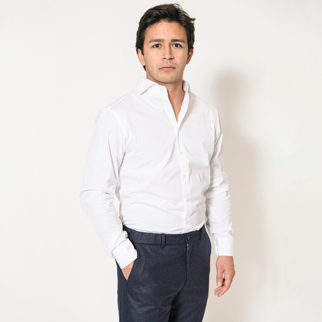 Chemise Nouveau Col "Cutaway" en Oxford léger Blanche