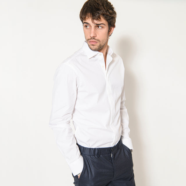 Chemise Col "Italien" en Popeline Blanche et Gorge Caché (Boutons Cachés)