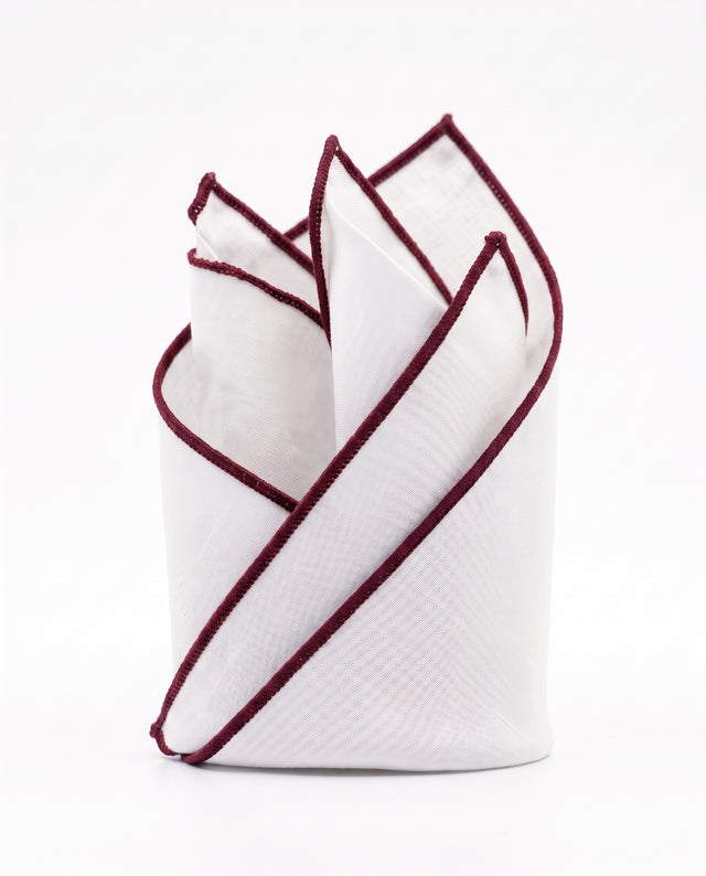 Pochette Coton Blanche Contour Bordeaux