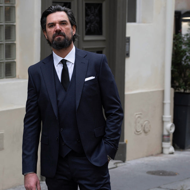 Costume "Corleone" en Flanelle Bleu Marine à Très Fines rayures Craie Vitale Barberis Canonico