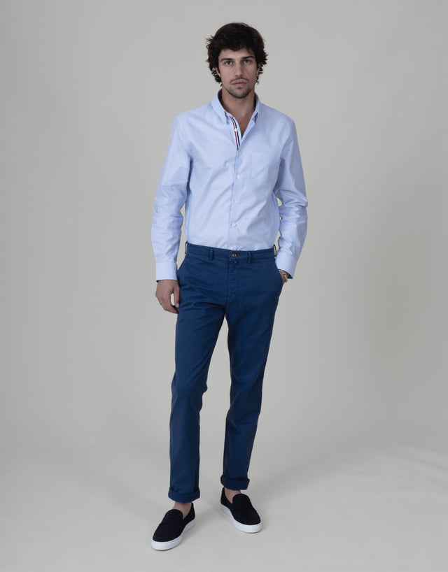 CHEMISE CORFOU EN OXFORD BLEU CIEL AVEC GANSE BLEU BLANC ROUGE