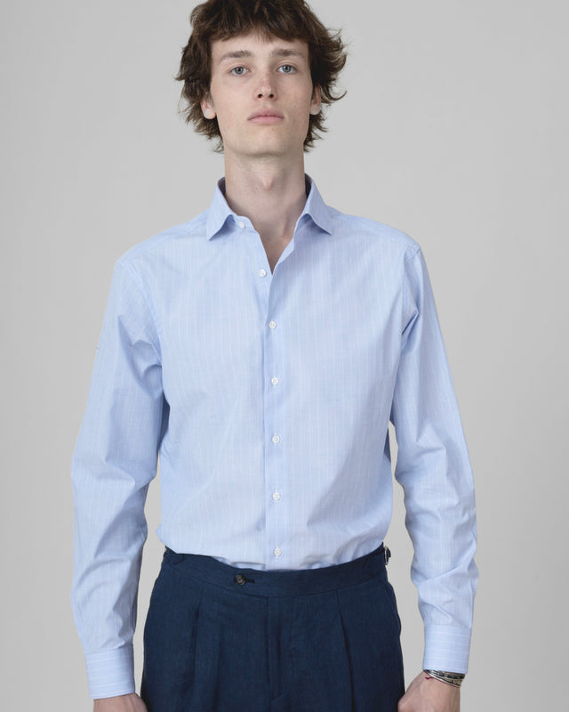 CHEMISE COL CUTAWAY BLEU CIEL À RAYURES FINE BLANCHE