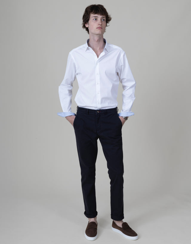 CHEMISE COL ITALIEN BLANCHE AVEC OPPOSITIONS À FINES RAYURES OXFORD BLEU CIEL