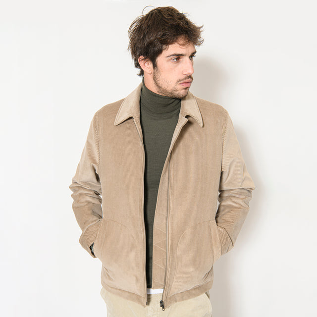 Blouson "Mario" Matelassé en Gros Velours Beige