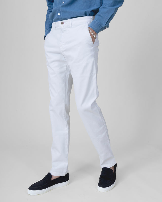Pantalon "Pornichet E26" Chino Blanc Coupe Classique