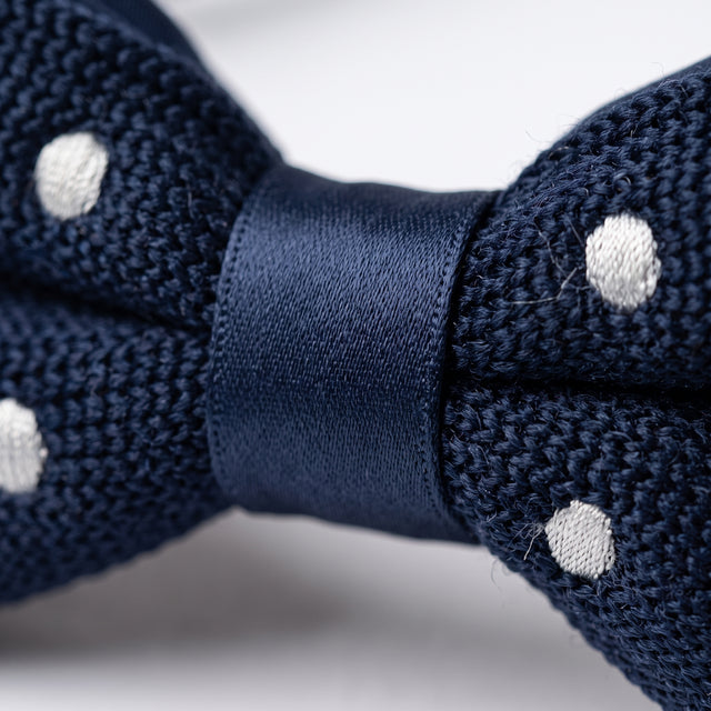 Noeud Papillon Tricot Bleu Marine à Pois Blanc