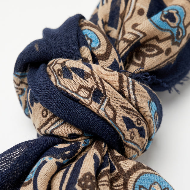 Echarpe Fine Bleu Marine en Laine à Motifs Cachemire Beige contour Bleu Marine