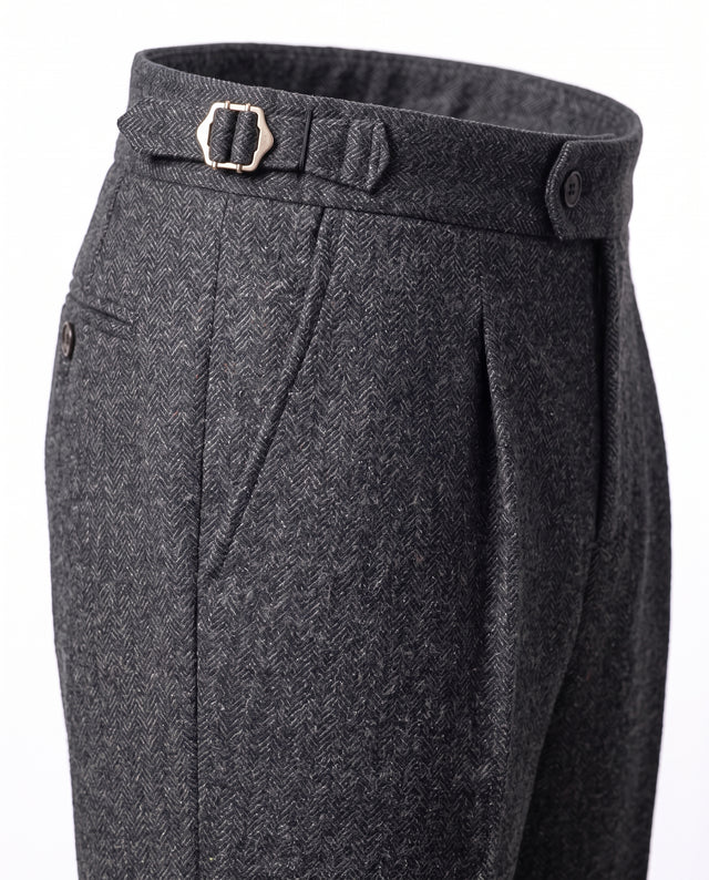 Pantalon à Pinces "Achille" en Flanelle Chevrons Gris Foncé